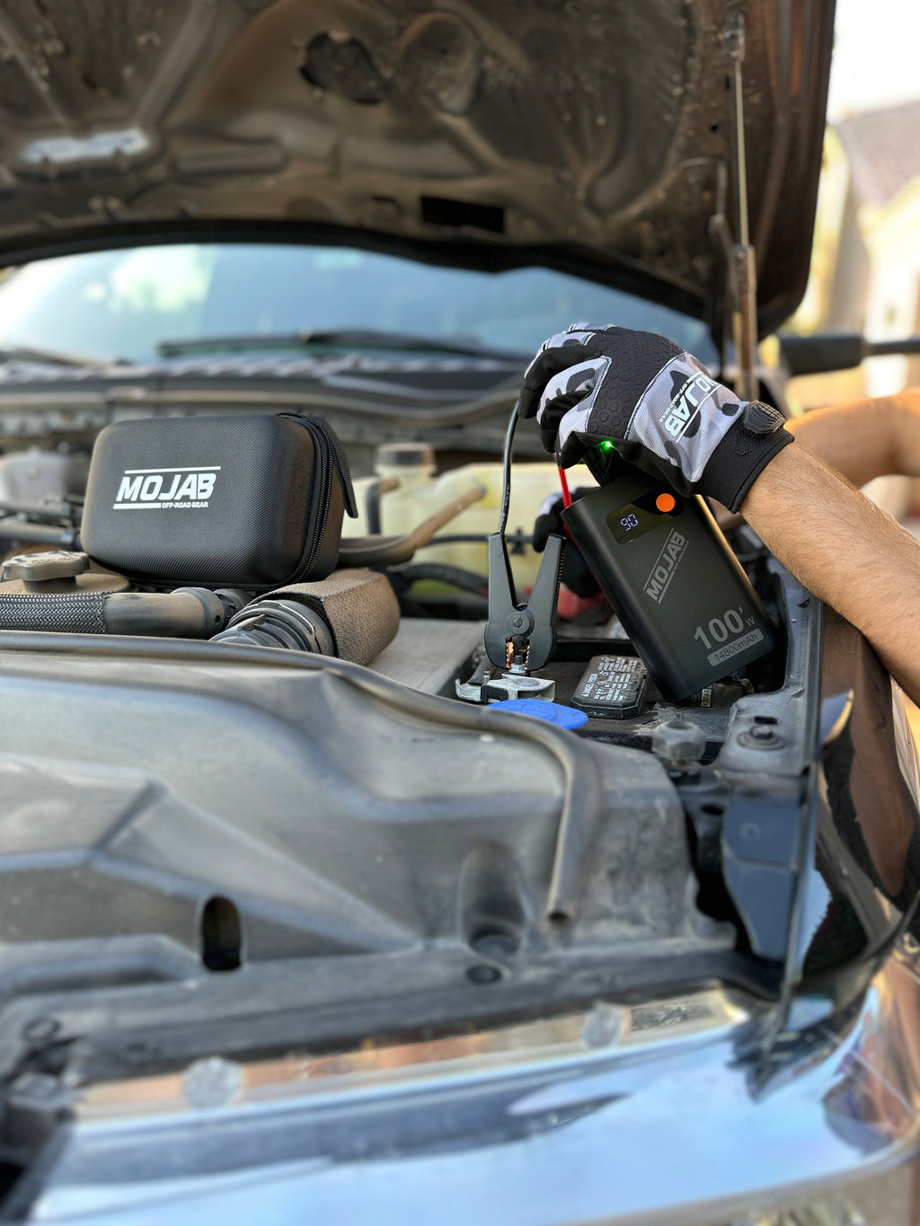 Battery Booster / Jump Starter | 1800A Peak | 14800mAh | Portable Power Bank