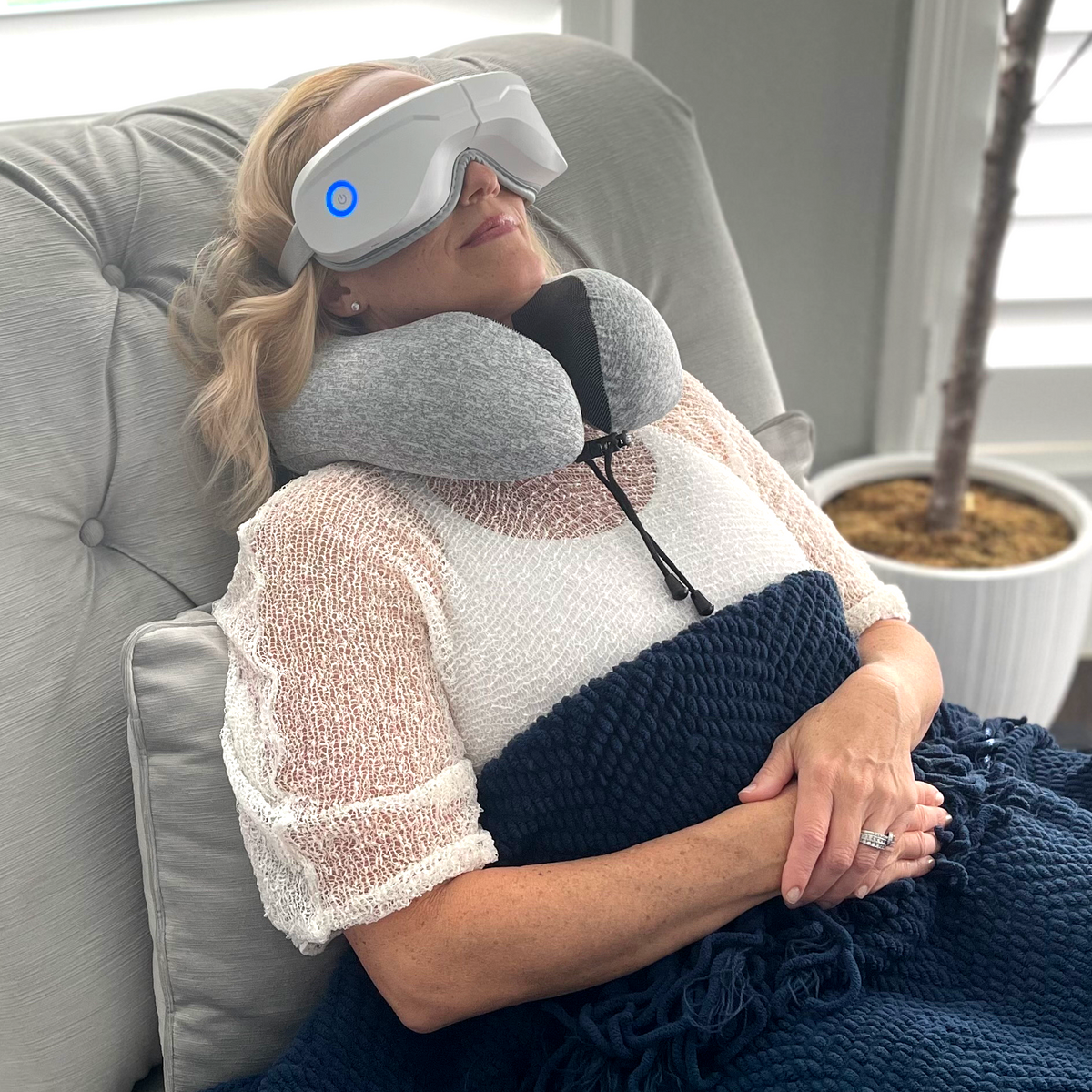 Relaxable™ Eye Massager with Heat