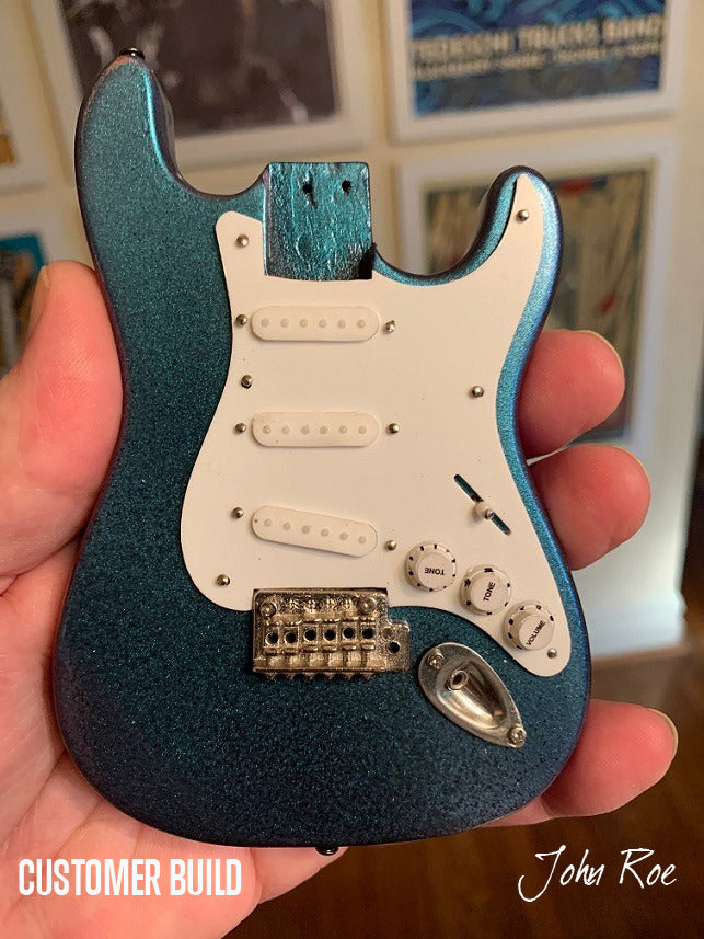 Miniature Guitar MODEL KIT - Fender™ Stratocaster™ - BUILD YOUR OWN - Officially Licensed